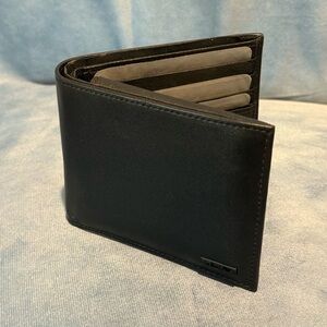 Tumi Black Leather Card Holder